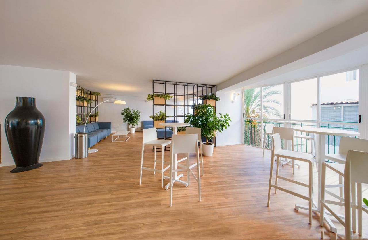 Hotel Vibra Maritimo Ibiza-stad Buitenkant foto